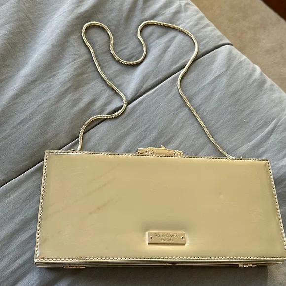 The gorgeous Bride2Be Kate Spade shoulder bag.